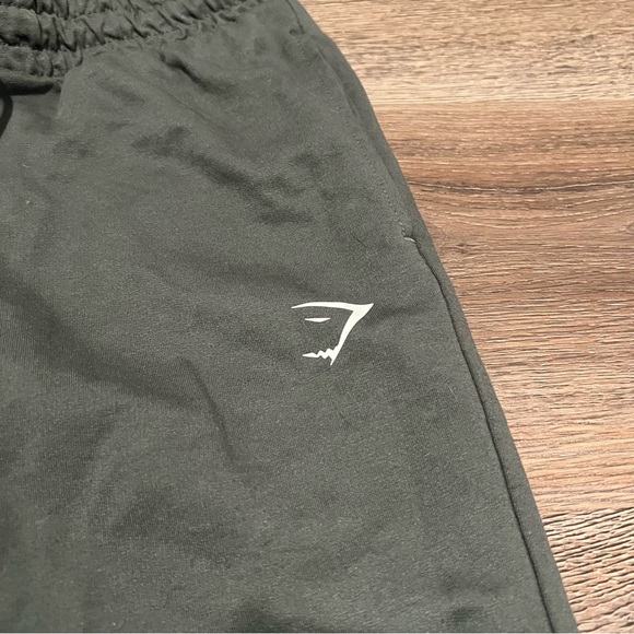 Gymshark Dark Gray Joggers Sweatpants - Picture 3 of 4